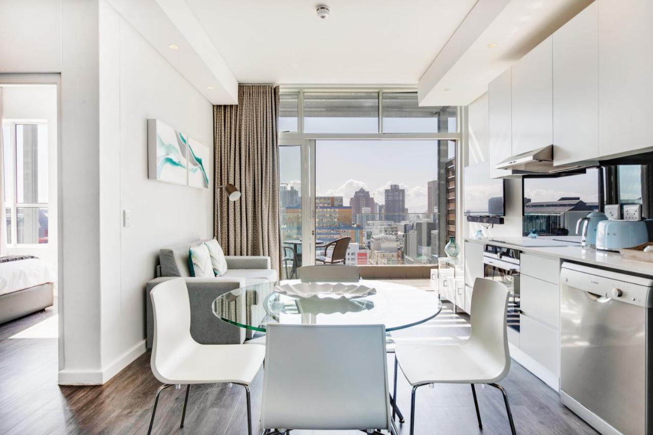 Apartment Backup-powered Trendy Sanctuary Cape Town