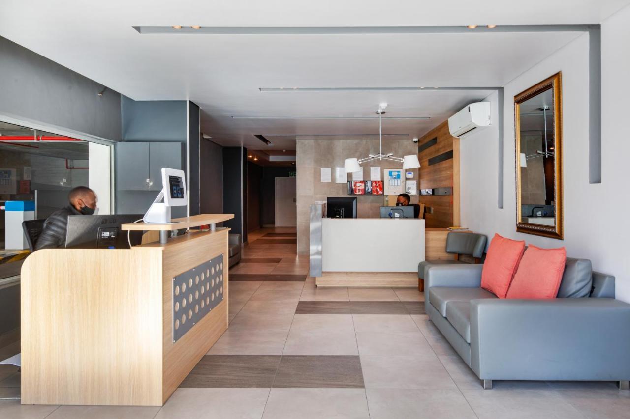 Backup-powered Trendy Sanctuary * Cape Town